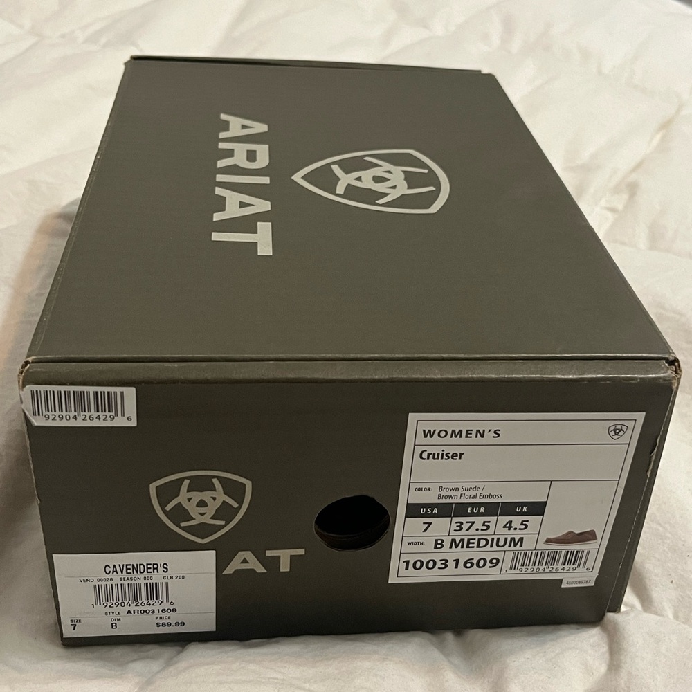 ariat cruiser